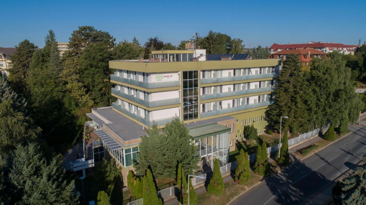 Hotel Fit Heviz Ngoại thất bức ảnh