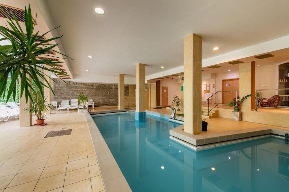Hotel Fit Heviz Ngoại thất bức ảnh