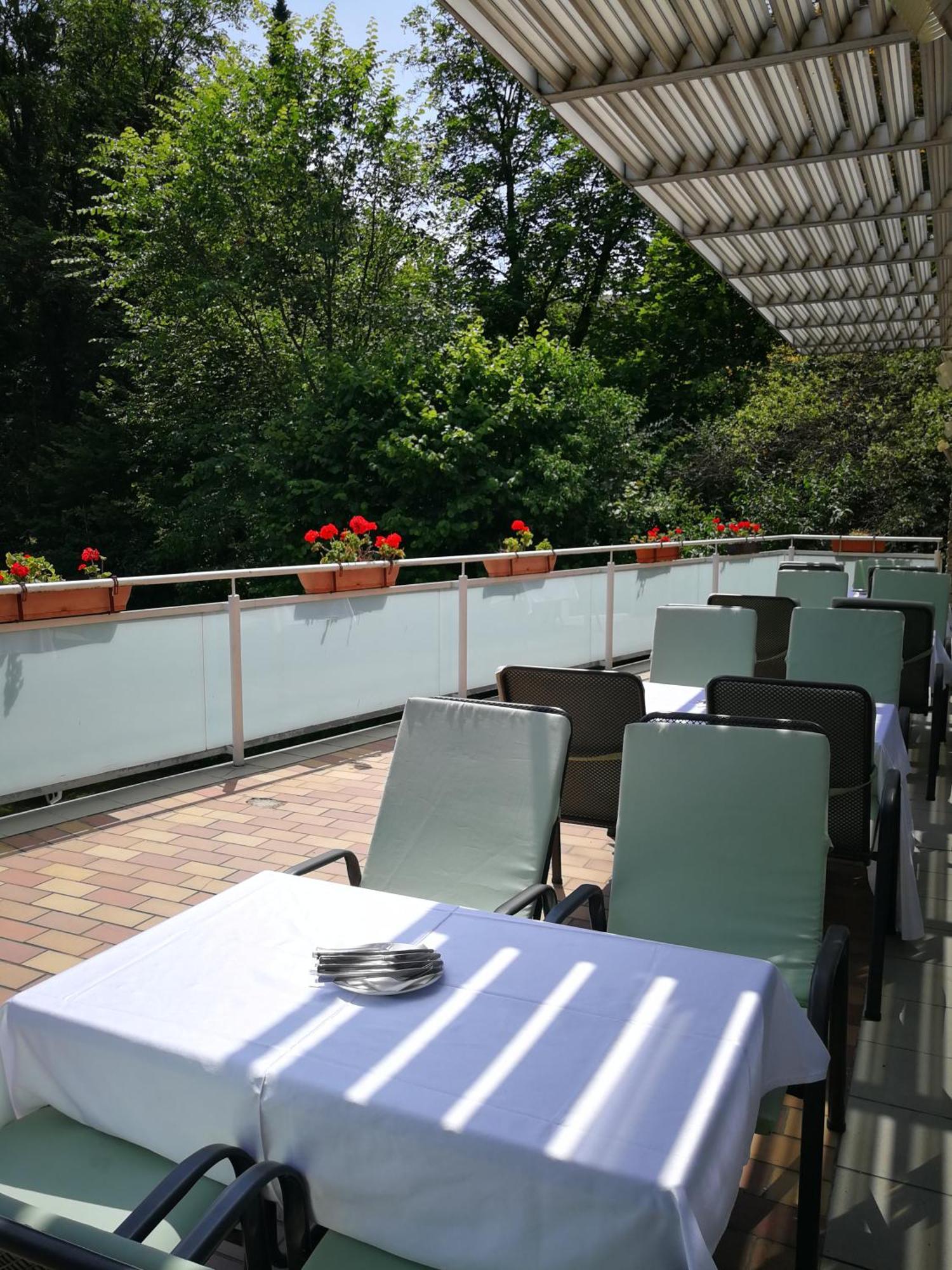 Hotel Fit Heviz Ngoại thất bức ảnh