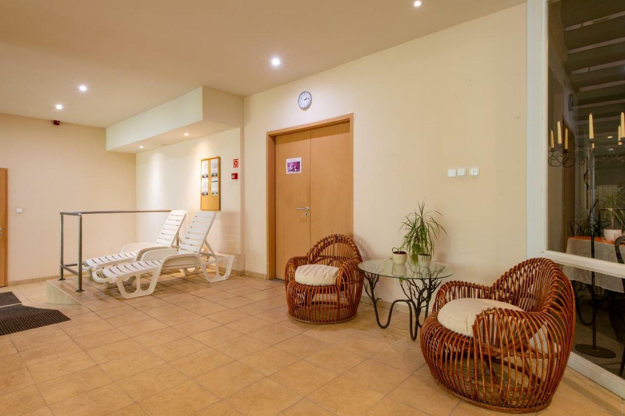 Hotel Fit Heviz Ngoại thất bức ảnh
